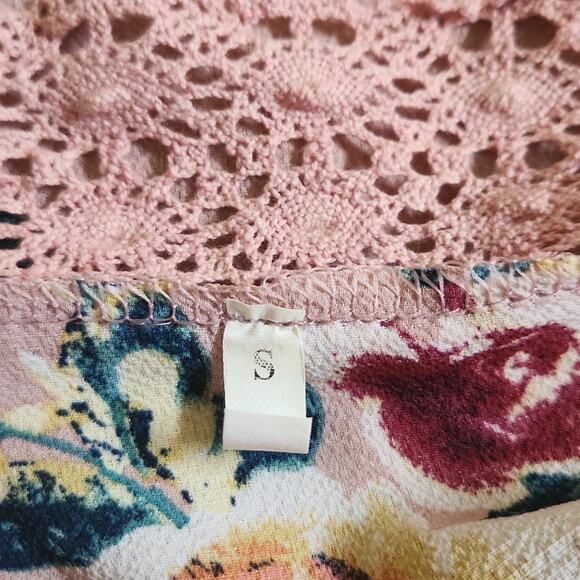 Dusty Rose Floral Kimono Size SM Bell Sleeves Lace Fairycore Girlhood Feminine - Picture 6 of 8